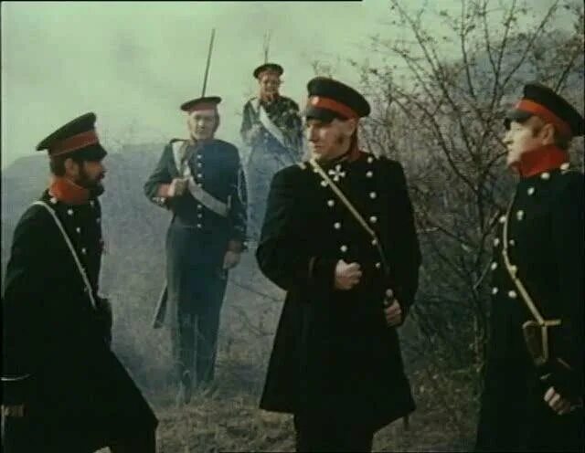 под тенью сабель