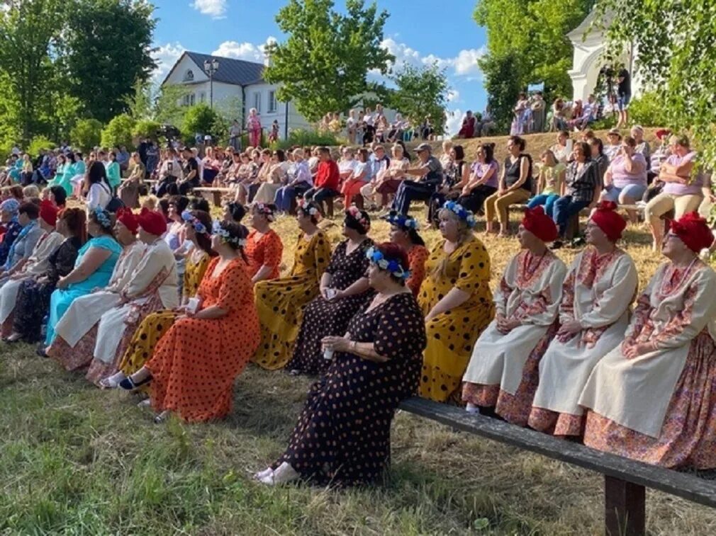 Красногорбатская школа искусств. День поселка красная горбатка. Красная горбатка лагерь зеленая поляна. Красная горбатка владимирская область. День поселка красная горбатка.
