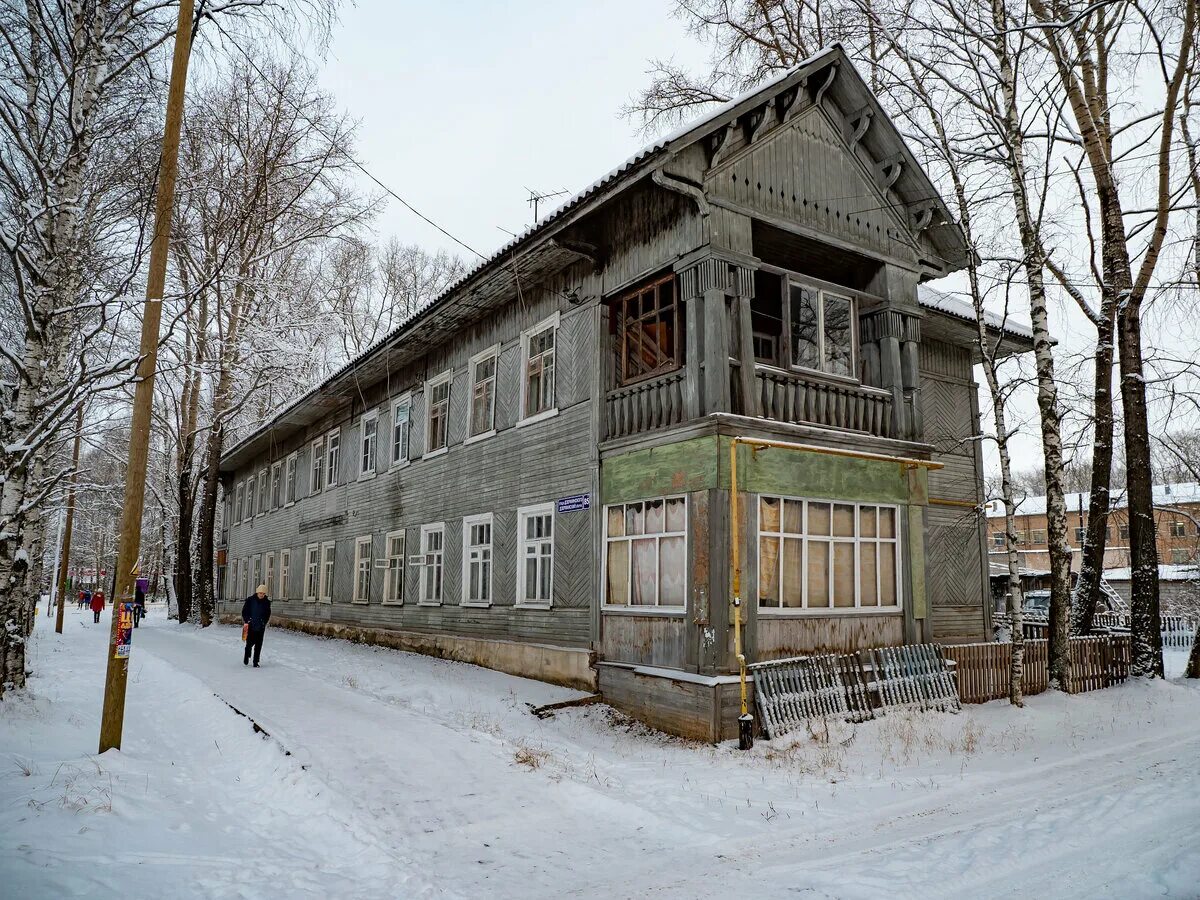 Переулок хвойный. Емва Республика Коми. Город Емва Княжпогостский район Республика Коми. Поселок Железнодорожный Княжпогостского района Республики Коми. Город Емва Княжпогост.