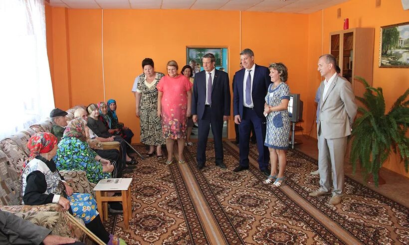 Храм в чуровичах. Деревня чуровичи. Деревня чуровичи. Новости чуровичи брянская. Новости чуровичи брянская.