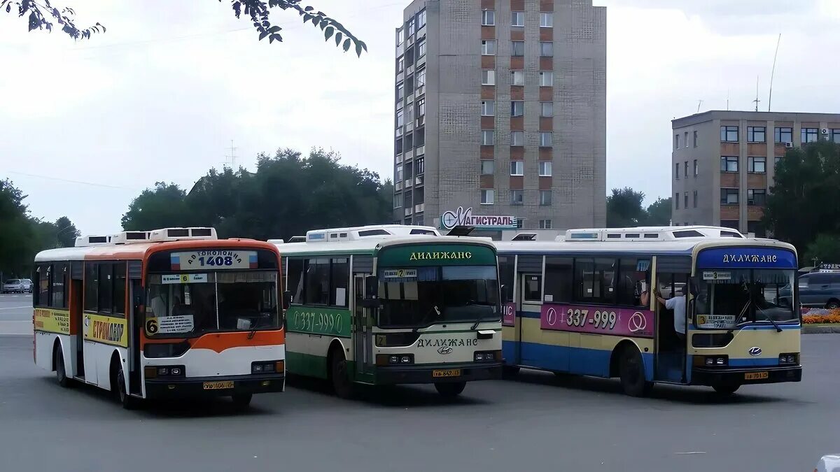 Автобус уссурийск. Уссурийский автобус. Автобус приморский край уссурийск. Автобус уссурийск. Автобус уссурийск.