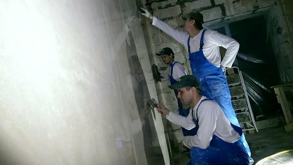 Штукатурка стен. Жека штукатур. Визитка штукатура маляра. Штукатурка стен воронеж. Воронеж работа штукатура.