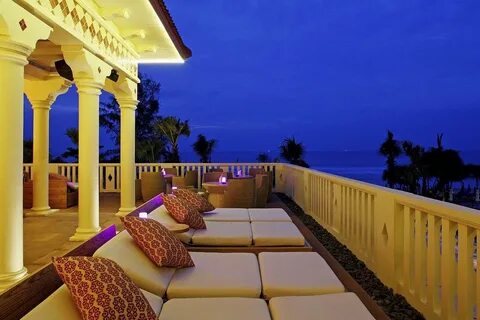 Карон centara grand resort
