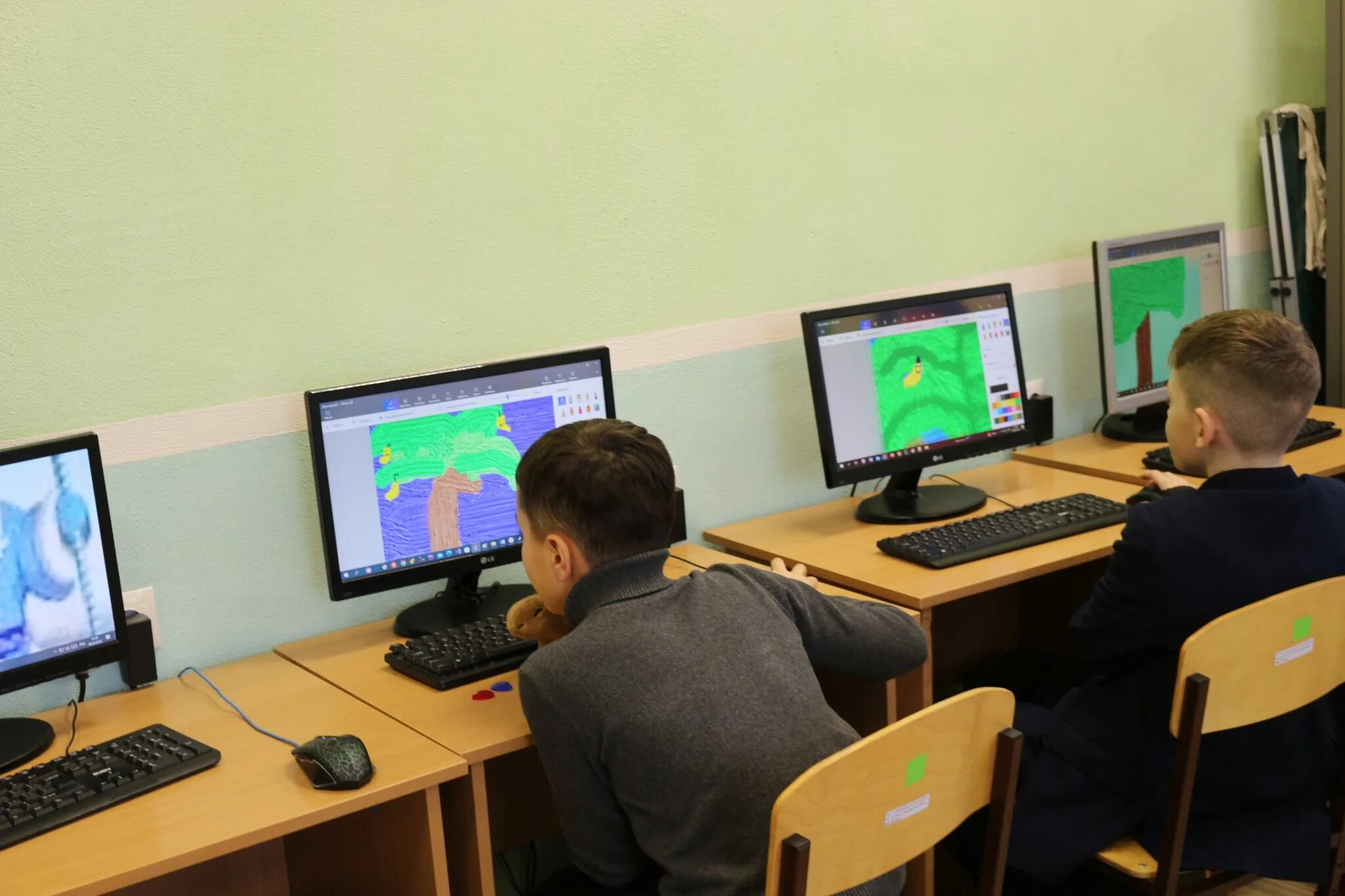 сайт искатель симферополь