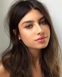 Make up natural