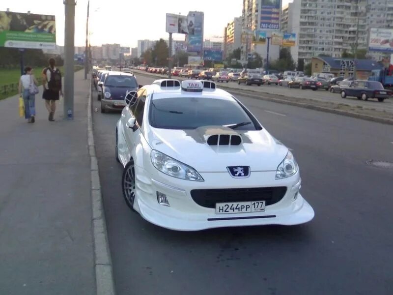 Такси нерчинск. Пежо 407 такси 4. Peugeot 407 Taxi Marseille. Peugeot 407 Taxi 5. Peugeot Taxi 4.