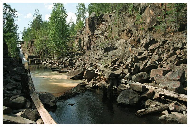 Порог прохождения. Пор порог Карелия. Порог на реке суна. Водопад пор-порог. Река Лендерка пороги.