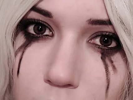 Crying make up
