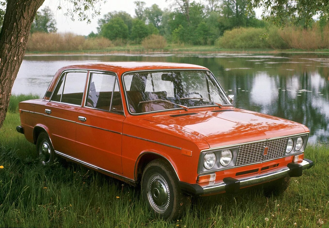 Старые автомобили ваз. ВАЗ-2106 "Жигули". Жигули 2106. Жигули ВАЗ 2106 шестëрка.