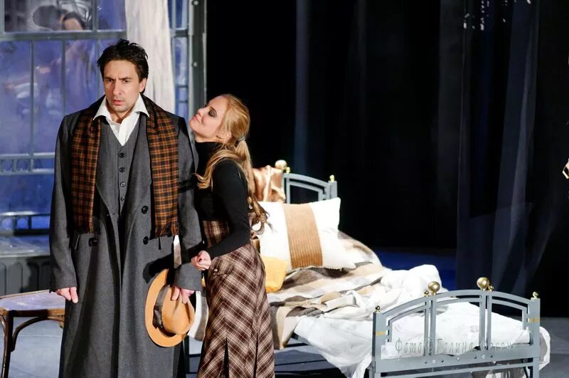 кирилл сафонов двое на качелях. григорий антипенко и арнтгольц. татьяна арнтгольц двое на качелях. двое на качелях татьяна арнтгольц и григорий антипенко. татьяна арнтгольц и григорий антипенко спектакль двое на качелях.