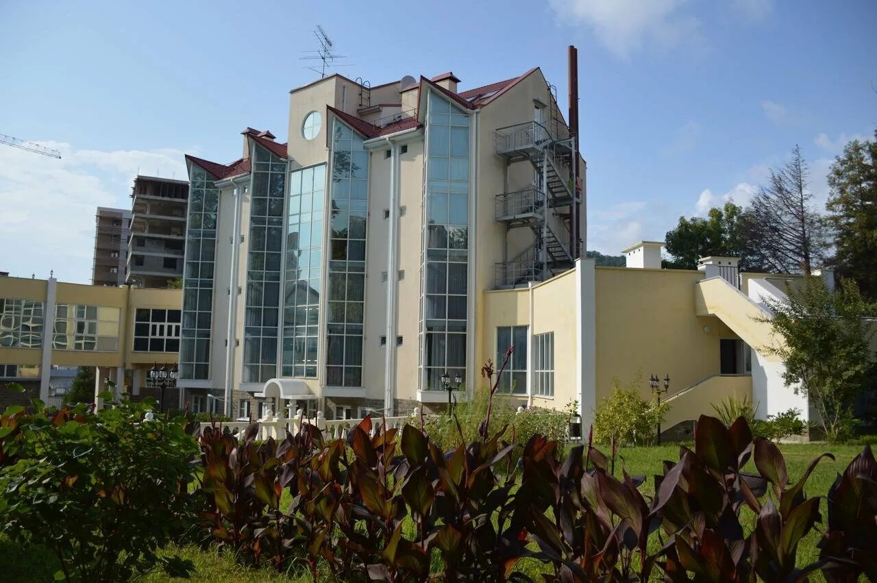 отели в сочи на четыре звезды. сочи отель звезды. отель звездный сочи. звездный сочи 4 сочи. санаторий звезда сочи.