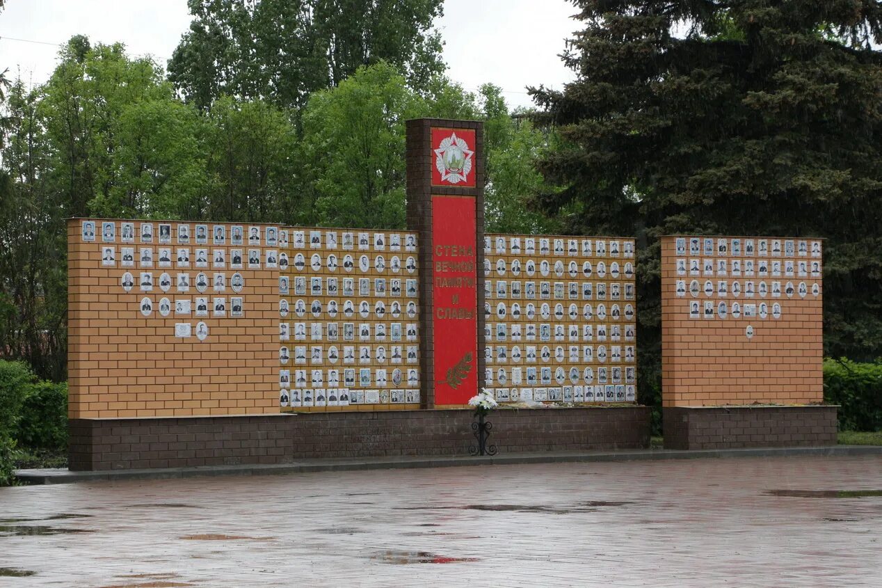 Каменка (посёлок городского типа, воронежская область). Заправка интрансгаз. Площадь победы каменка воронежская. Каменка воронежская область емжк. Площадь победы каменка воронежская.