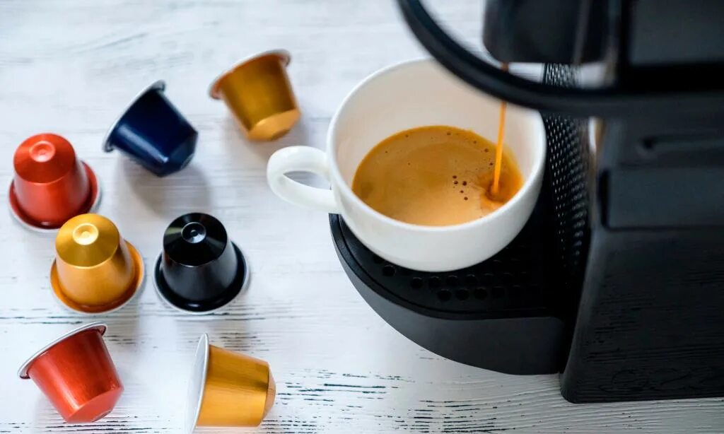 Кофе для кофемашины nespresso. Капсулы для кофемашины. Капсульный кофе. Кофе в капсулах. Кофемашина Danesi Caffe капсульная.