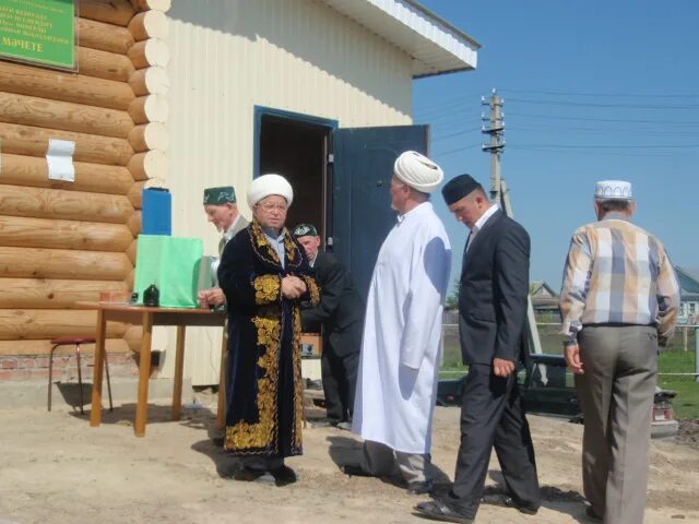 Погода в татарском сугутах. Сугуты Батыревский район. Население деревни татарские Сугуты. Батыревский район село Сугуты. Рамзия Махмутова татарские Сугуты.