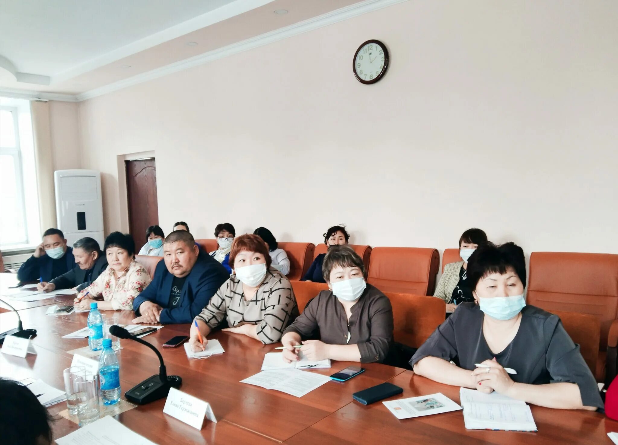 мэрия города кызыла температура. мэрия города кызыла телефон. мэрия кызыла официальный. мэрия г кызыла. хурал представителей города кызыла.