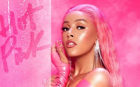 Download Doja Cat Hot Pink 2880x1800 wallpaper.