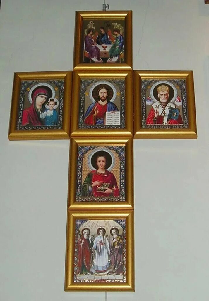 Где правильно ставить иконы. Иконы в доме. расположение икон. православные иконы в доме. порядок икон в домашнем иконостасе.