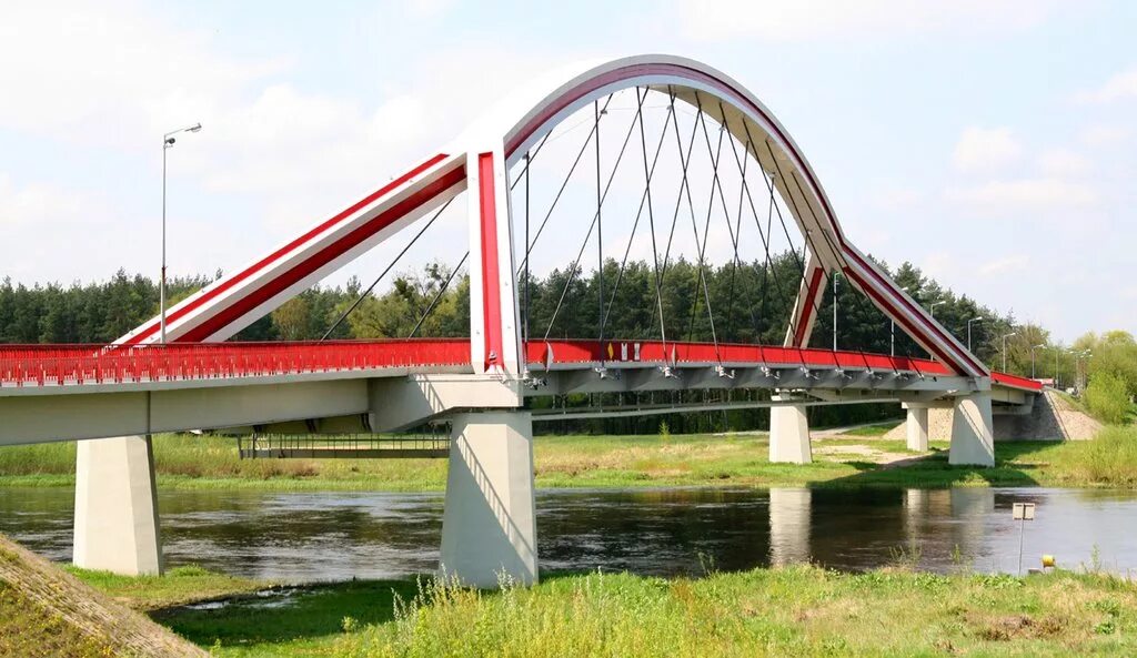Приклеенный мост