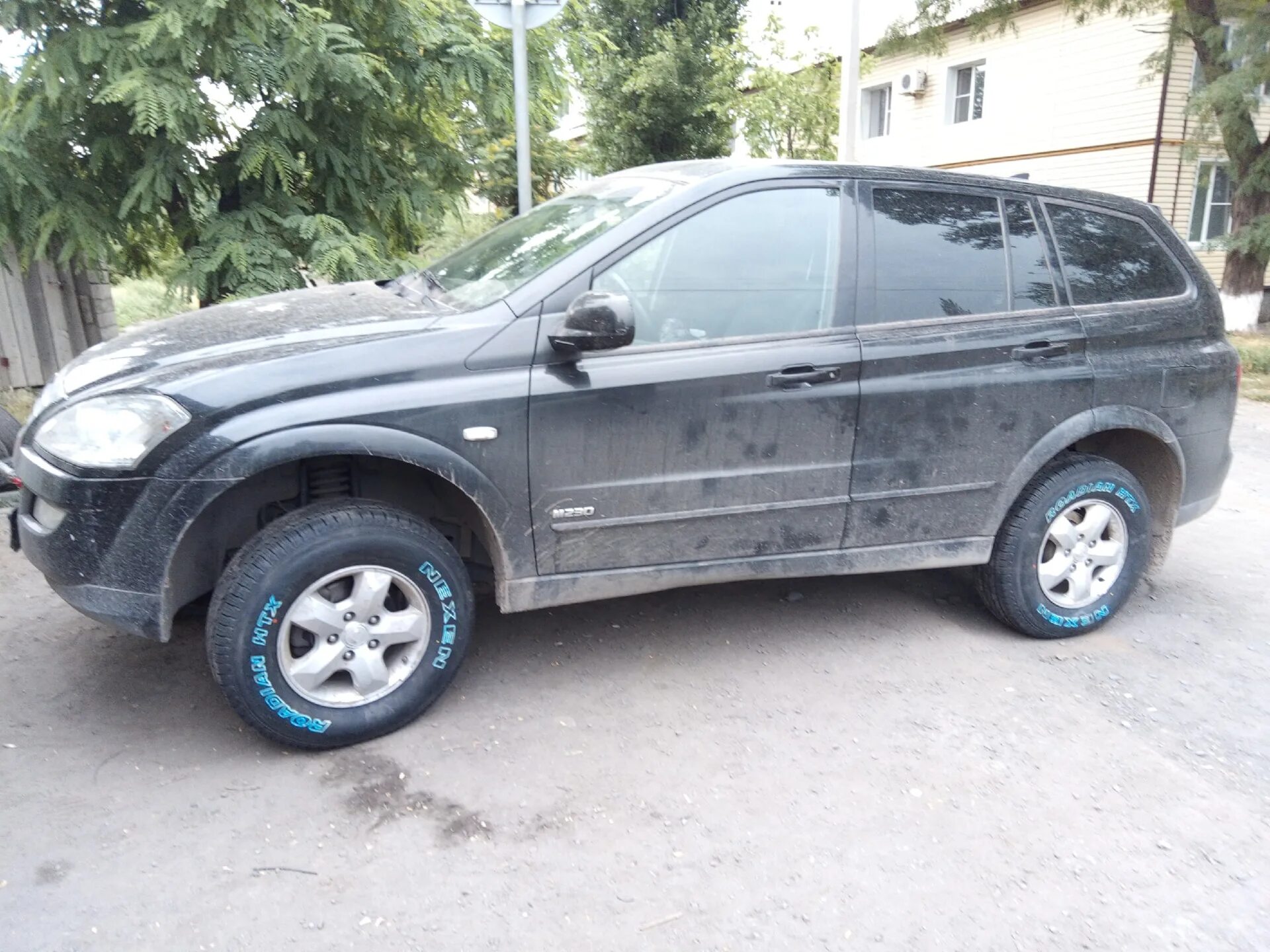 SSANGYONG Kyron колеса 235 75 16. 225/75 R16 SSANGYONG Kyron. SSANGYONG Kyron 235/85 r16. 245/75 R16 на Кайрон. Кайрон 235