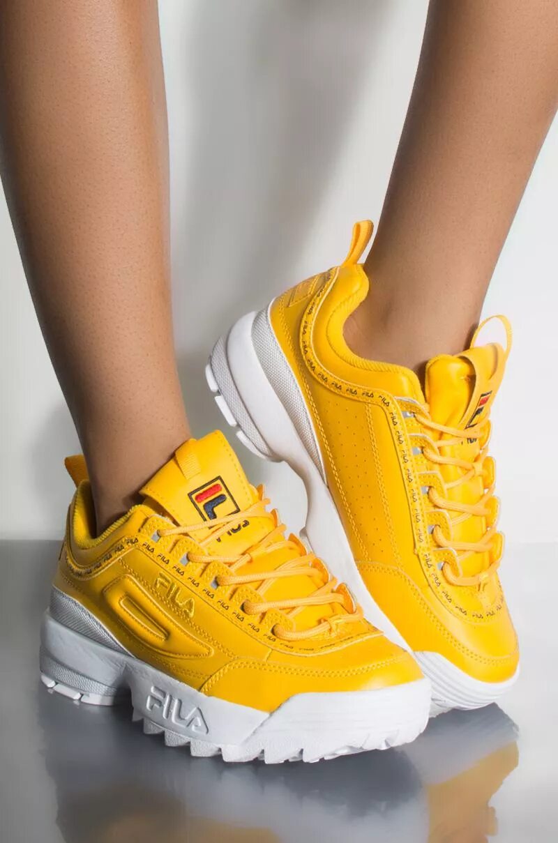 Fila Disruptor 2 Yellow жёлтые. Fila Disruptor 2 Yellow жёлтые женские?. Женские кроссовки Fila Disruptor 2 желтые. Кроссовки женские Fila Disruptor. Кроссовки желтого цвета