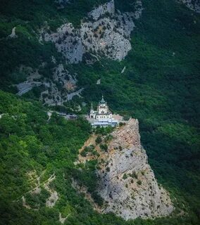 Храмы на горах