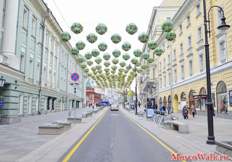 Сколько улиц и площадей в москве