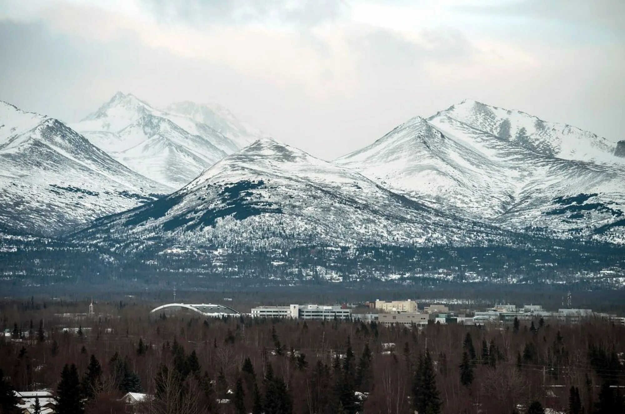 Момент аляска. Аляска 1959. Аляска 20 век. Аляска в 19 веке. University of Alaska Anchorage кампус.