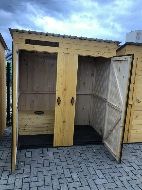 Дачный туалет с душем и хозблоком. Бытпром хозблок с душем и туалетом. туалет с душем для дачи. туалет с хозблоком для дачи. сарай с туалетом для дачи.