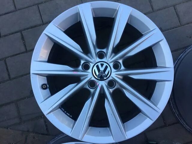 Диски tulsa r17 tiguan. Volkswagen tiguan диски r19. Диски tulsa r17 tiguan. Диски фольксваген тигуан 17. Диски литые 17 на фольксваген тигуан.