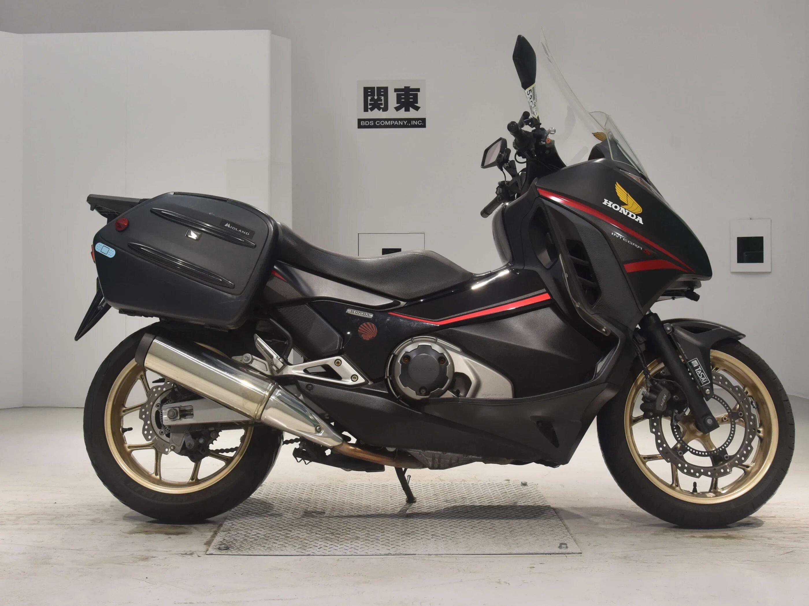 Nc750d integra. Хонда nc 50. Хонда интегра 750. Хонда интегра 750. Honda nc integra.