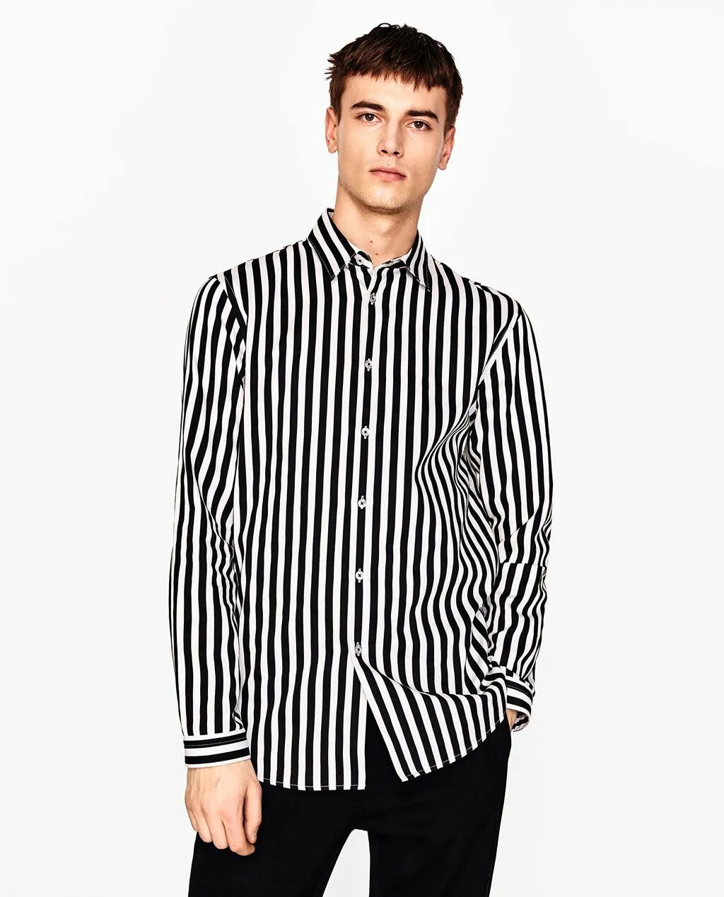 Белая рубашка в черную полоску. Мужская рубашка в полоску с длинным рукавом. Рубашка в полоску мужская. Черная рубашка в полоску. Рубашка в черную полоску мужская.