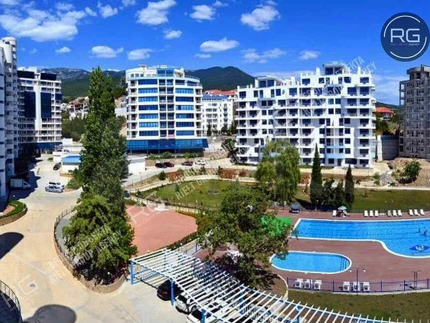 Ришелье шато гурзуф. Бассейн в шато ришелье гурзуф. Крым гурзуф шато ришелье. Жк ришелье шато. Ришелье шато гурзуф.