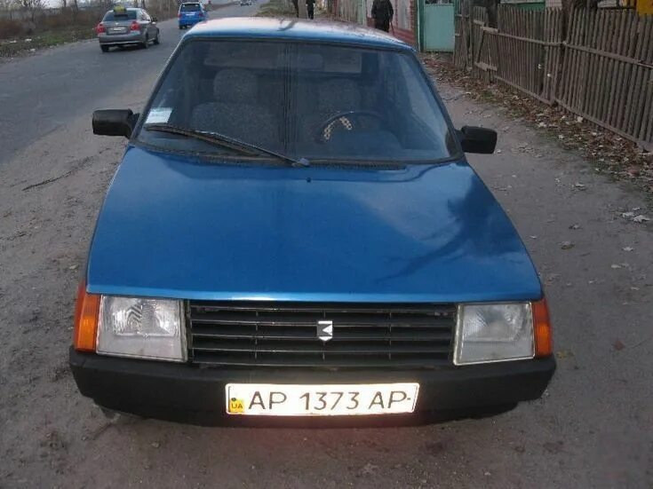 Продам авто мелитополь. Ваз в мелитополе. У. Заз таврия голубая. Продам авто мелитополь.