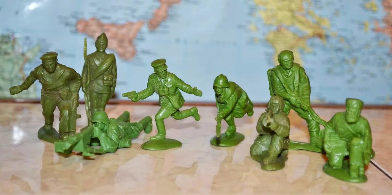 полесье солдатики 28462. игра про войну солдатиков игрушечных. игрушечные солдатики army men. солдатки. про игрушечных солдатиков.