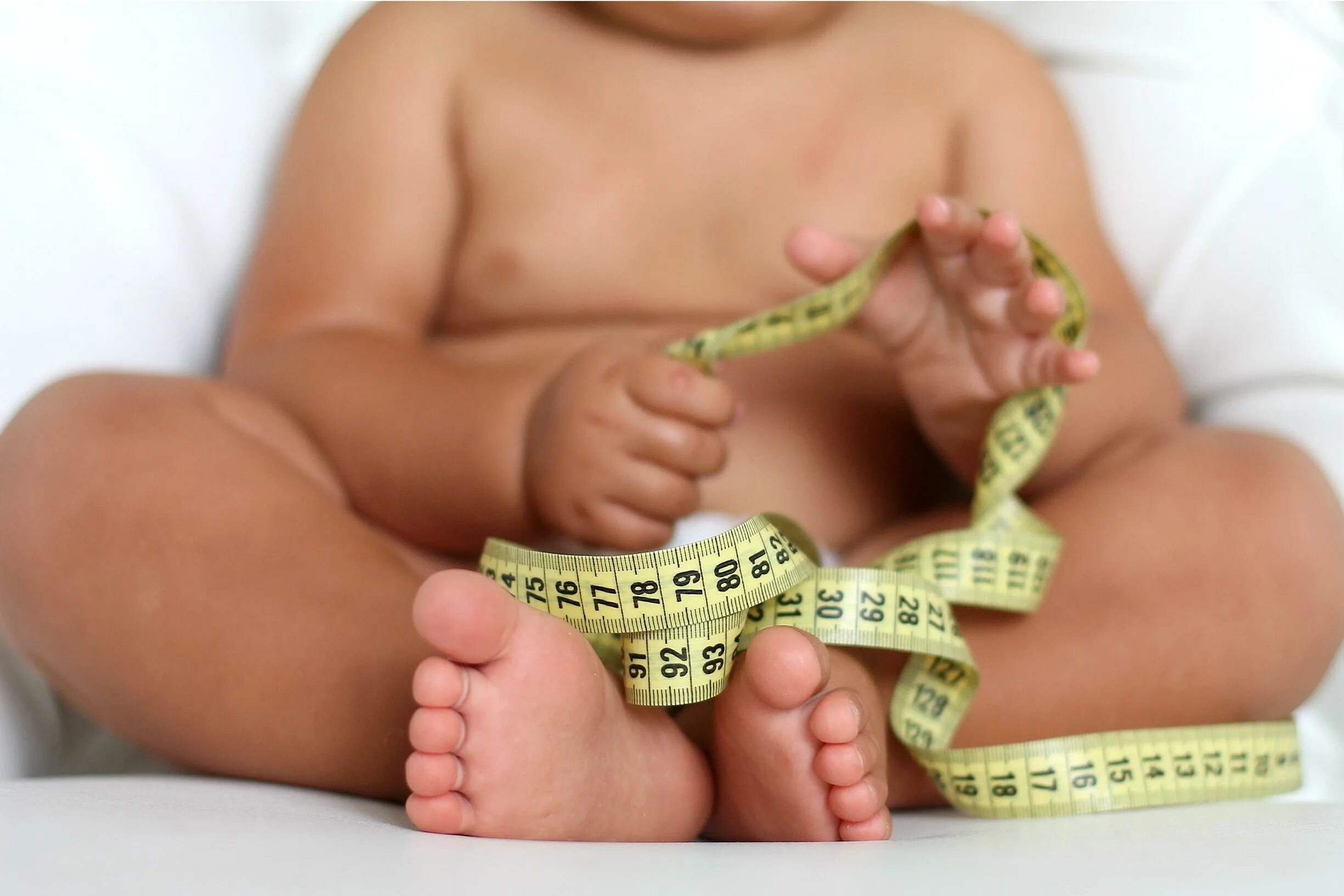 Избыточный вес у детей. Избыточная масса тела у детей. Дети с лишним весом.