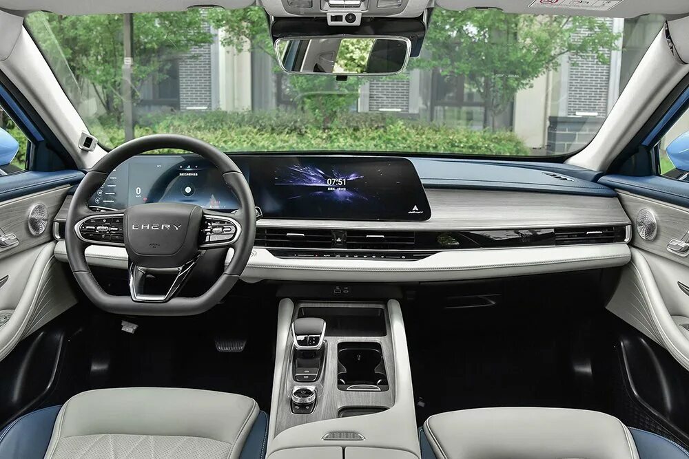 Флагманский седан Chery добрался до России, едва появившись в Китае - Российская