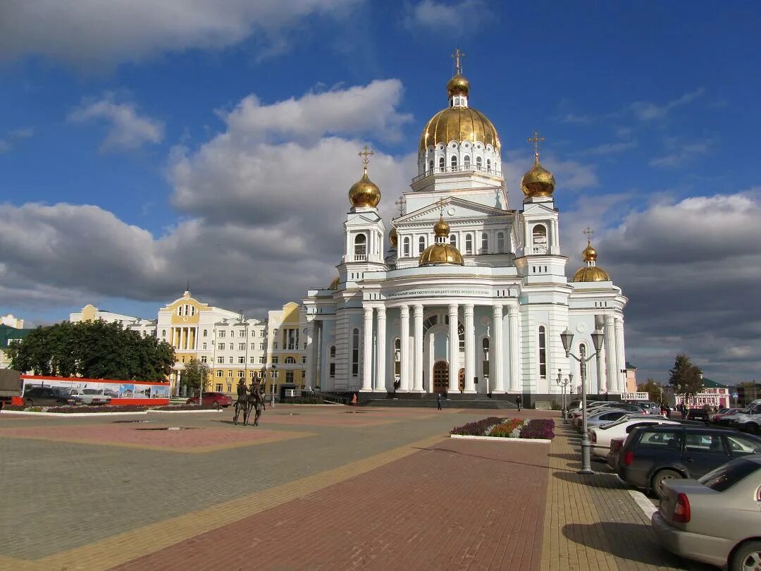 Столица Мордовии Саранск. Россия, Республика Мордовия, Саранск. Саранск столица Мордовии достопримечательности. Достопримечательности Мордовии Саранск. Город саранск отзывы