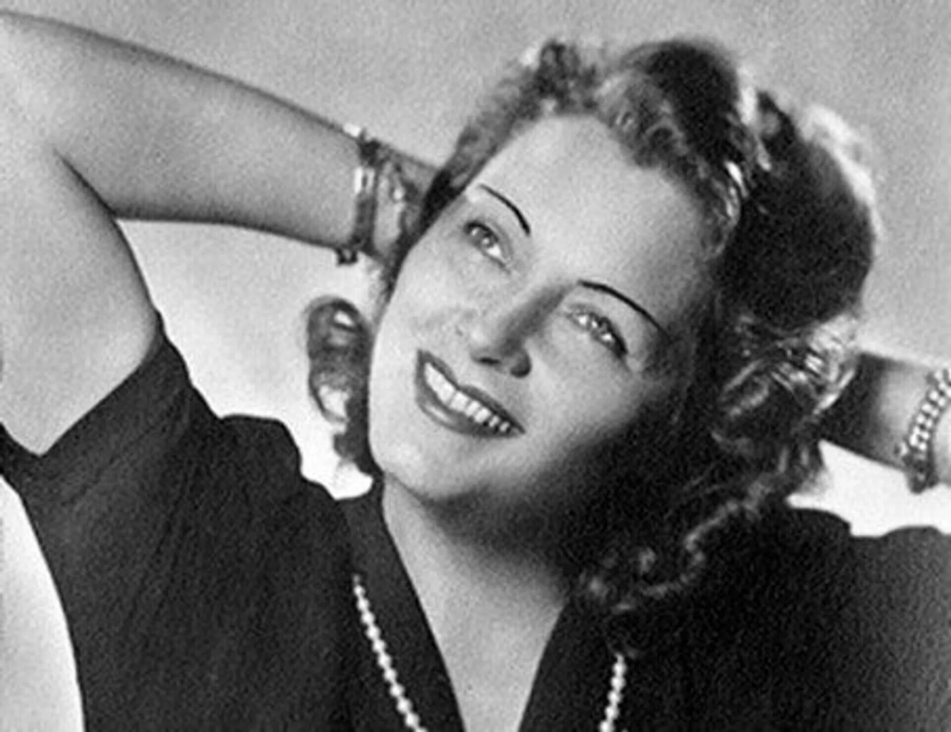 Актриса или шпионка? Кем была Ольга Чехова, влюбившая в себя Гитлера Woman.ru Дз