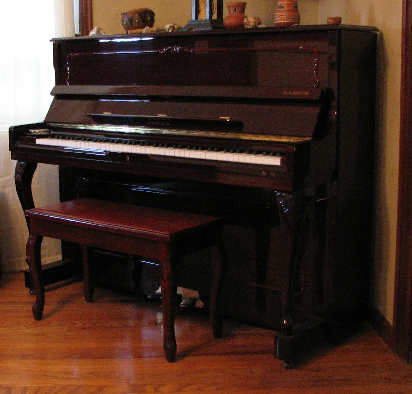 Two pianos. Фортепиано домашнее. Пианино. Настоящее пианино. Пианино дома.