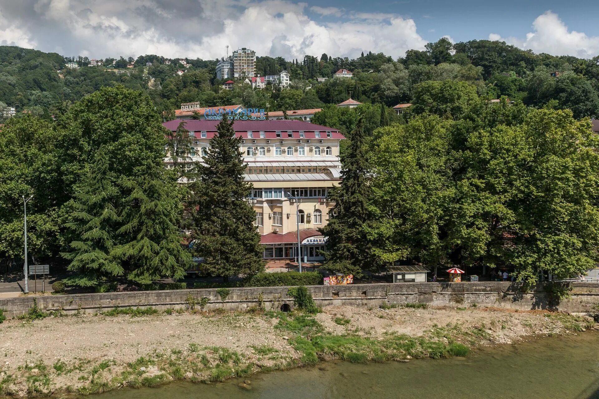 Пансионат сочи хоста адлер. Аквамарин сочи хоста. пансионат аквамарин хоста. аквамарин пансионат 2 сочи адлер хоста. аквамарин пансионат 2 хоста.