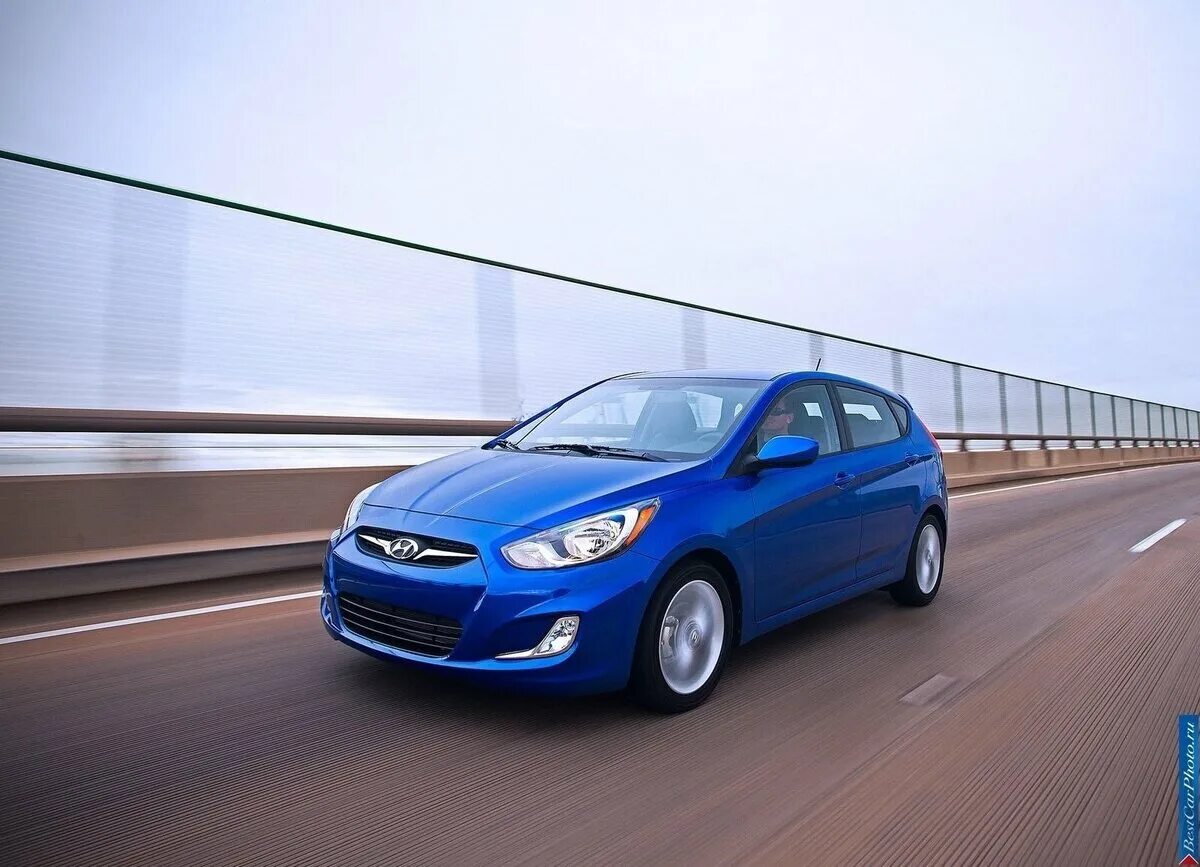 Солярис машина фото. Hyundai Accent 2012. Hyundai Solaris 2013. Hyundai Solaris 2012. Hyundai Accent Solaris.