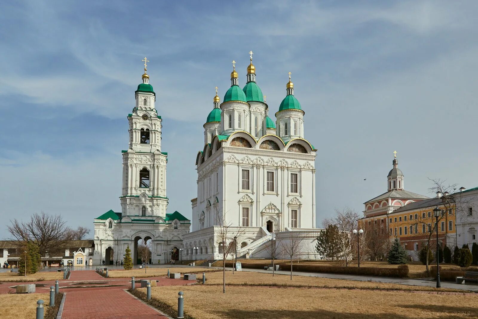 Частные фото астрахани. Астрахань кремль. историко-архитектурный комплекс «астраханский кремль». астраханский кремль астрахань. достопримечательности астрахани астраханский кремль.