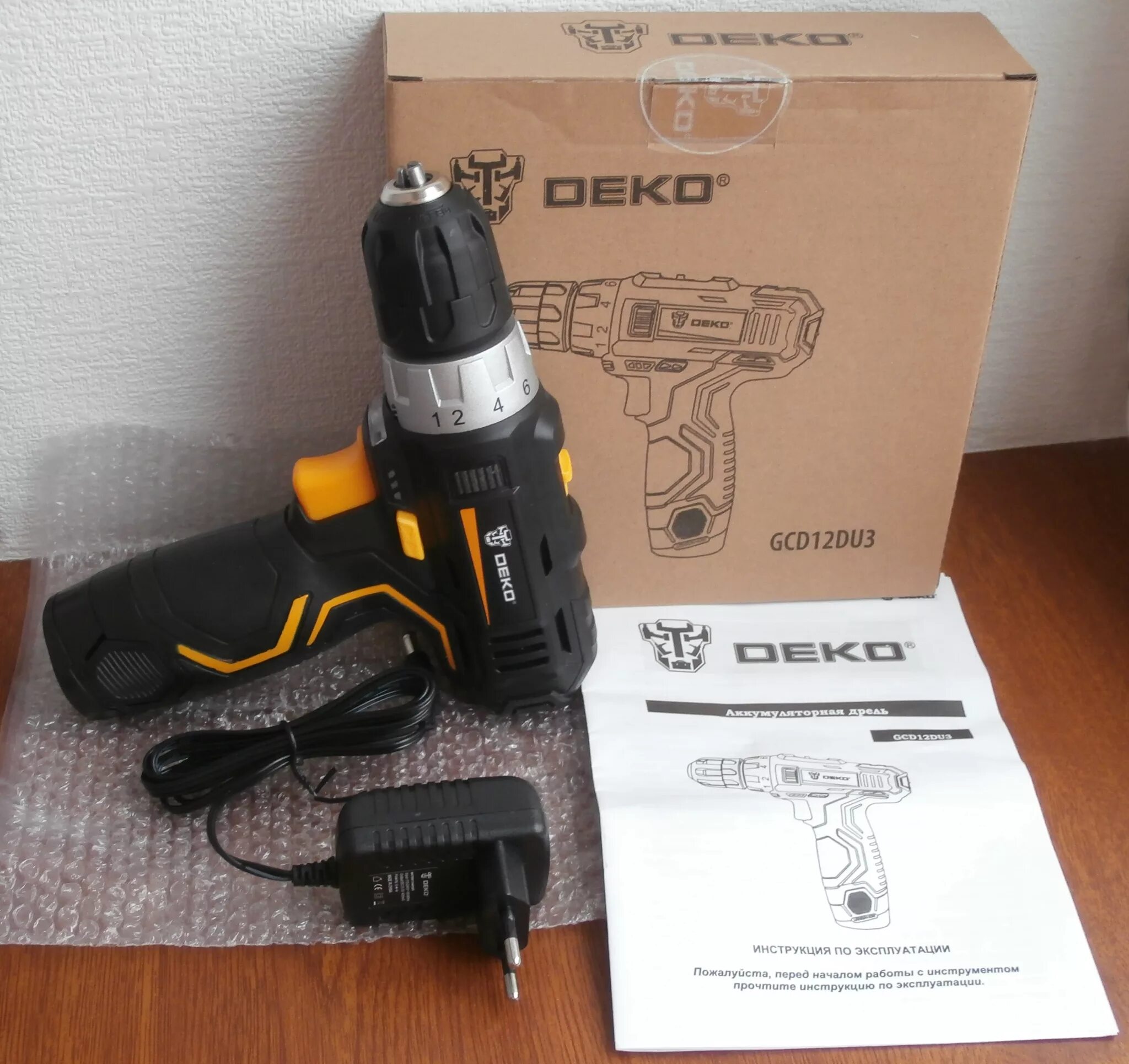 Дрель шуруповерт deko 12в gcd12du3. Дрель-шуруповерт deko gcd12du3 set2 063-4146. аккумуляторная дрель gcd12du3. шуруповёрт деко gcd12du3. аккумуляторная дрель deko gcd12du3 3.