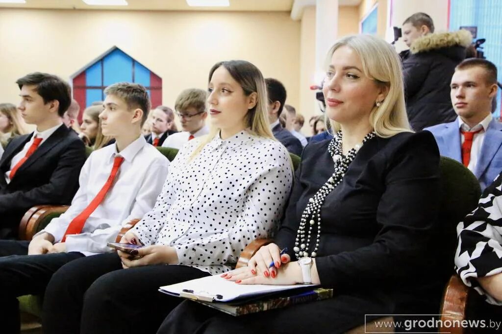 Городская гимназия имени дубко. Гродненская городская гимназия имени дубко. Гродненская городская гимназия имени дубко. Гродненский районный отдел образования спорта и туризма. Городская гимназия имени дубко.
