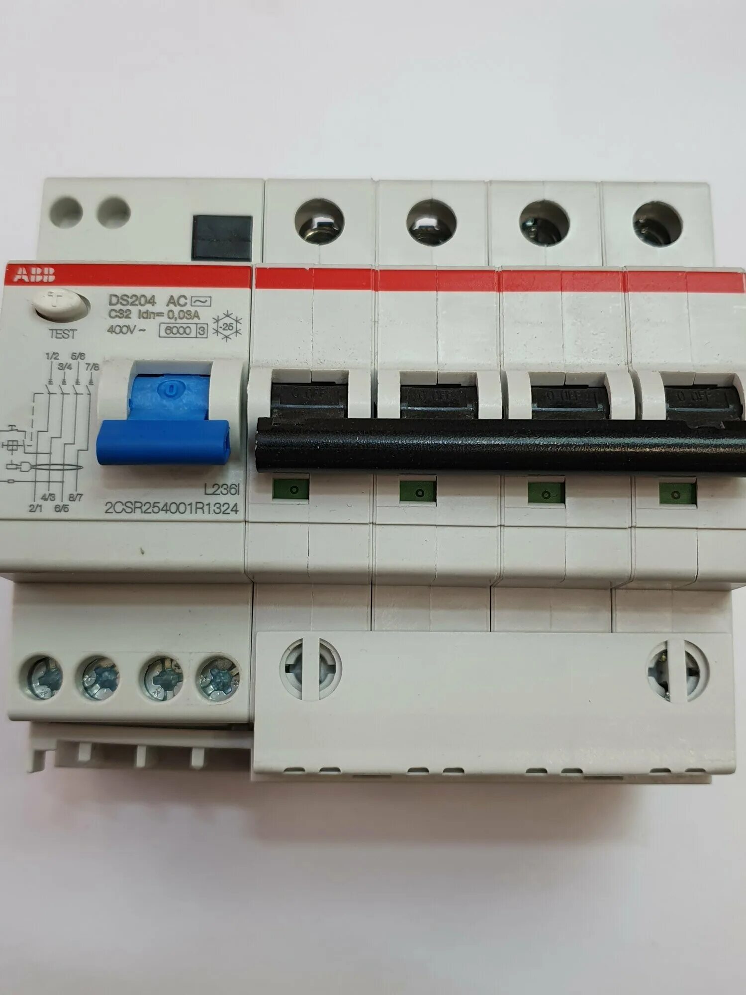 Автомат abb 25 ампер. Автомат abb s203 3п c 10а 6ка. Abb c40. Автомат авв 3 фазный. Автомат авв 3 фазный.