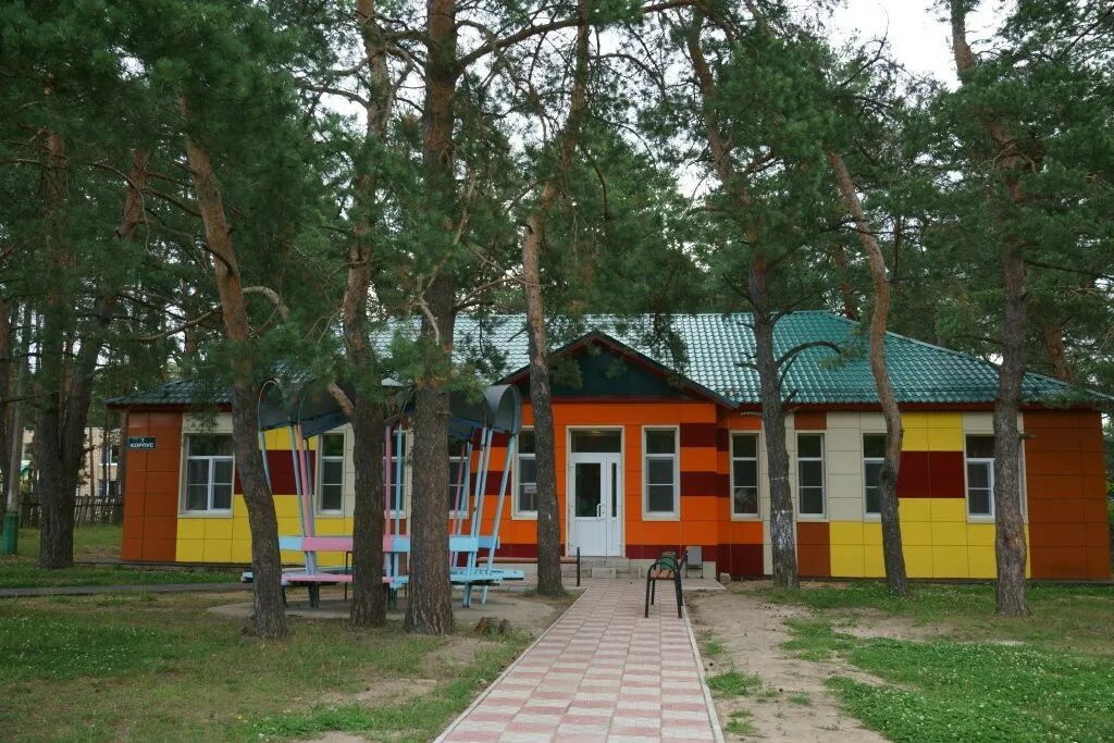 Пансионат сосновый бор ступино. Пансионат сосновый бор ступино. Ступино сосновый бор оздоровительный центр. Сосновый бор сабурово. Сосновый бор санаторий зудилово.