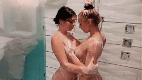 Therealbrittfit Nude Lesbian Shower Onlyfans Video Tape Leaked - Free Thot Leak...