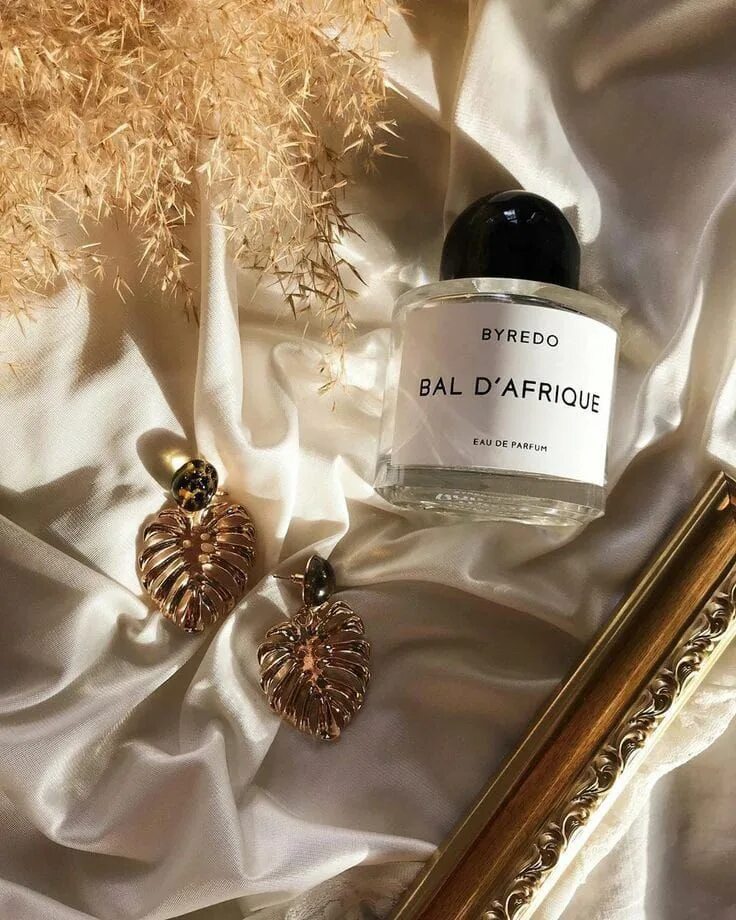 Аромат byredo bal d afrique. Духи Африка Байредо. Аромат Байредо бал Африки. Духи Byredo Bal. Духи Байредо бал.