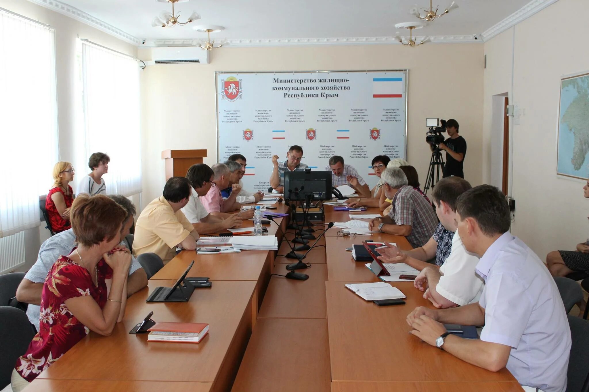 донец сергей олегович министр жилищно-коммунального. минжкх крыма. министр жкх крыма. минжкх крыма. министр жкх республики мордовия.