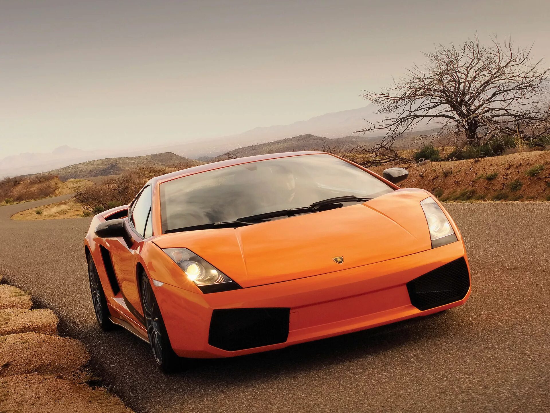 Lamborghini murcielago lp750. Ламборджини мурселаго зеленая. Машины мой фотки. Машины мой фотки. Додж чарджер срт 8.